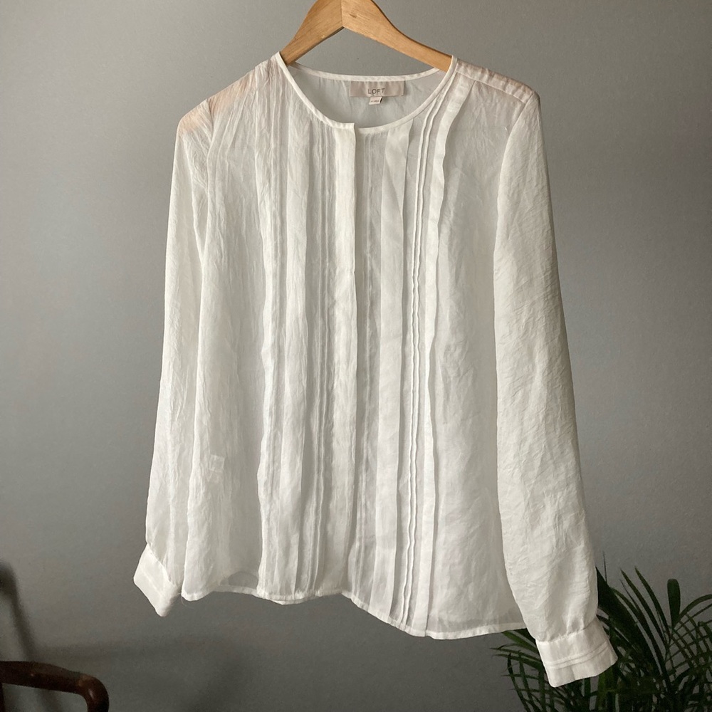 White Sheer Loft Blouse M